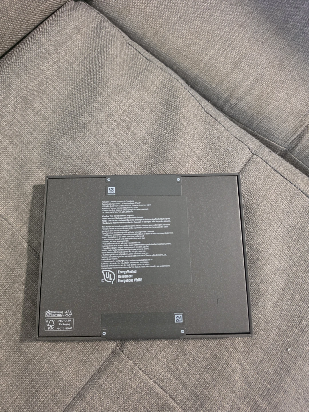 SEALED Samsung Galaxy Z Fold 8 - photo 3