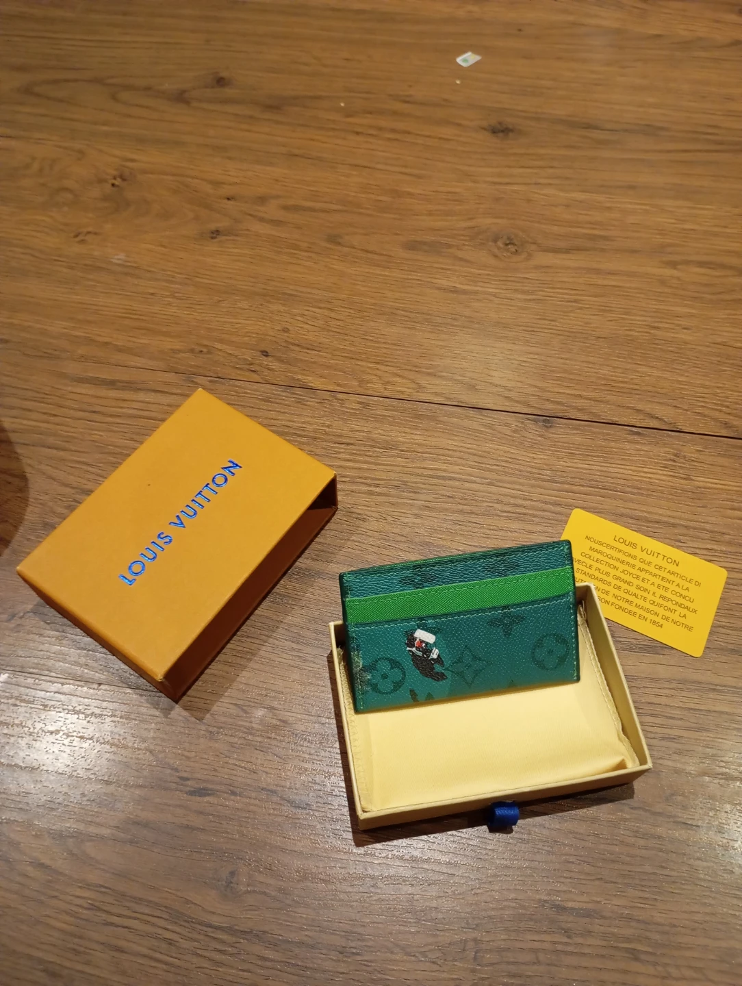 Louis Vuitton Card Holder - photo 2