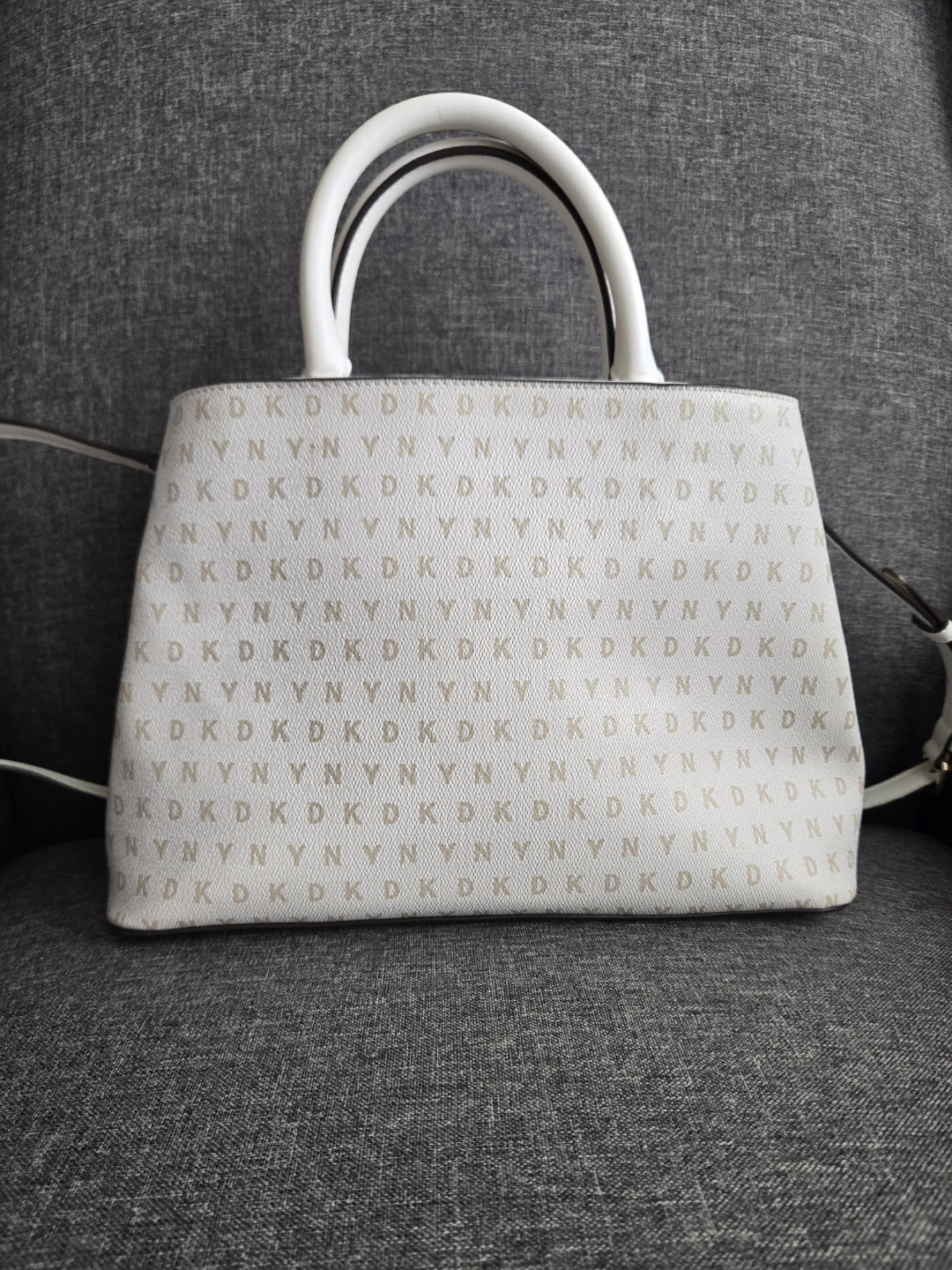 DKNY White & Tan Monogram Satchel Handbag - photo 2