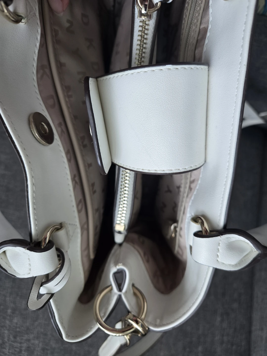DKNY White & Tan Monogram Satchel Handbag - photo 4
