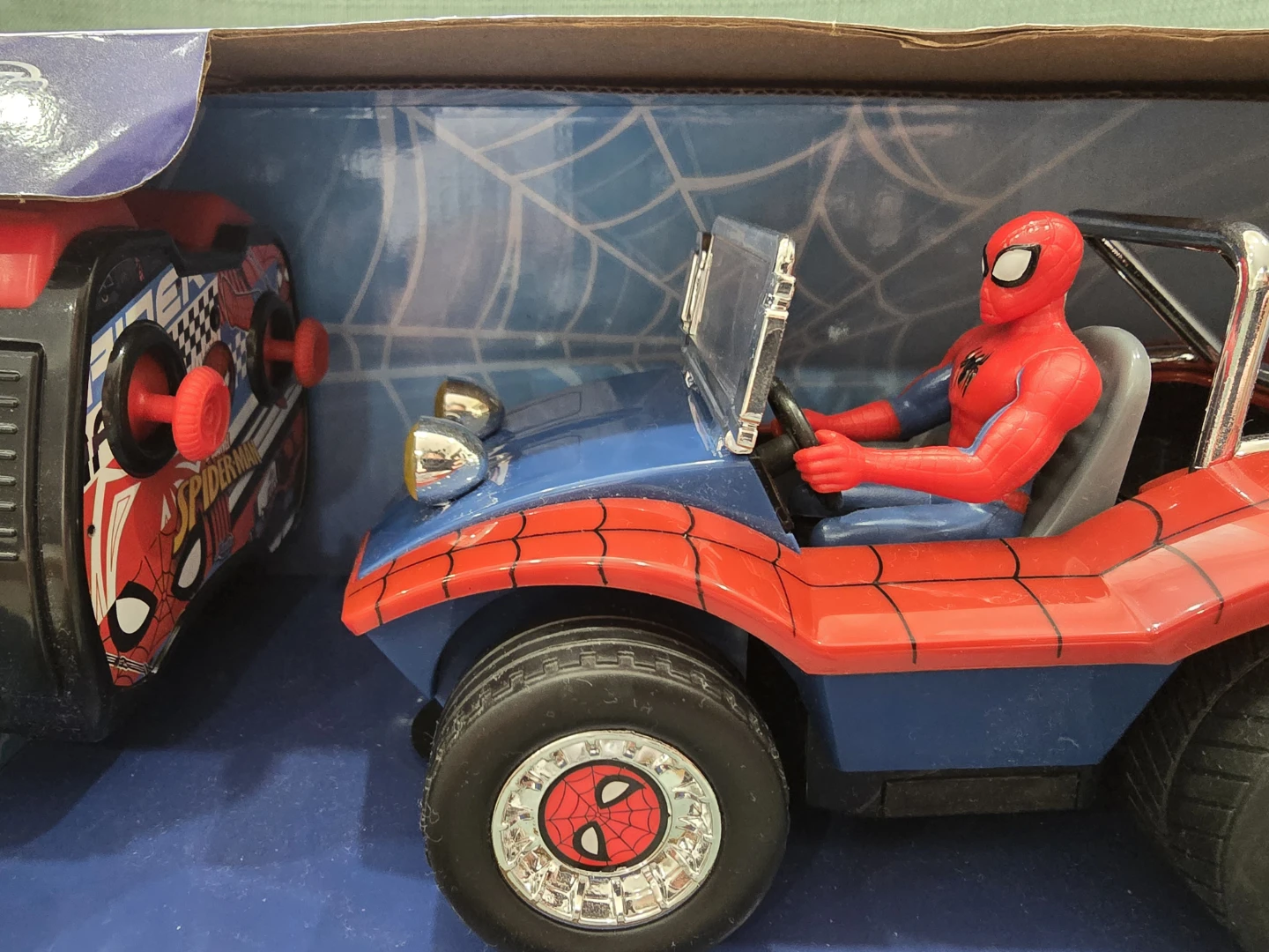 Marvel Spider-Man Buggy Remote Control Car - photo 3