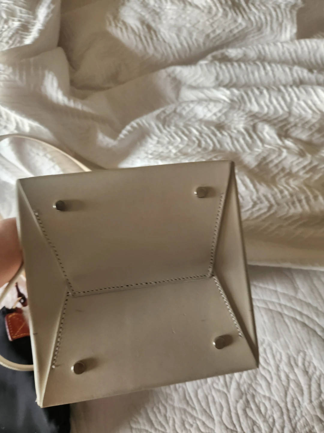 Medea Leather Handbag - photo 3
