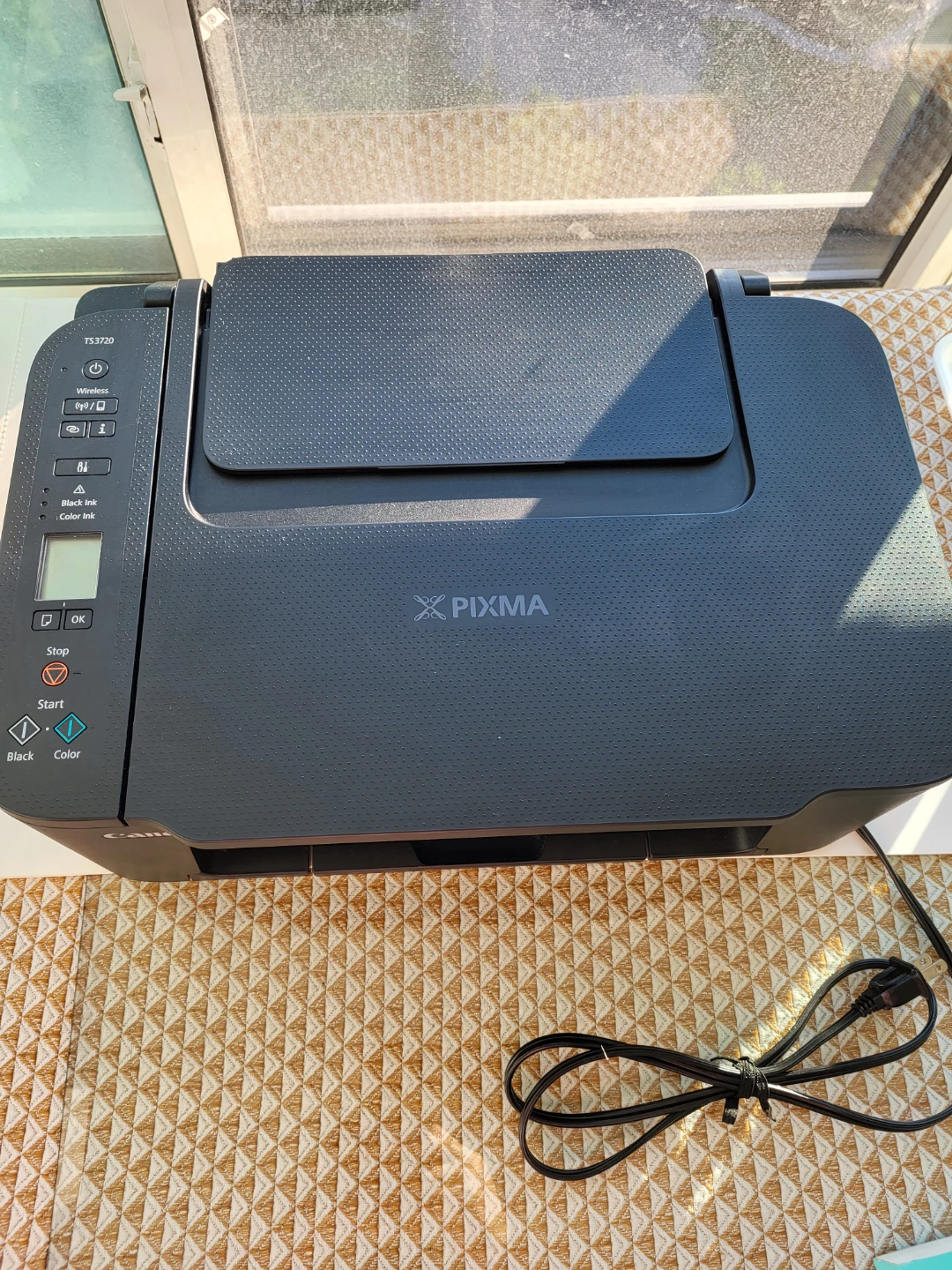 Canon PIXMA TS3720 All-in-One Printer - photo 3