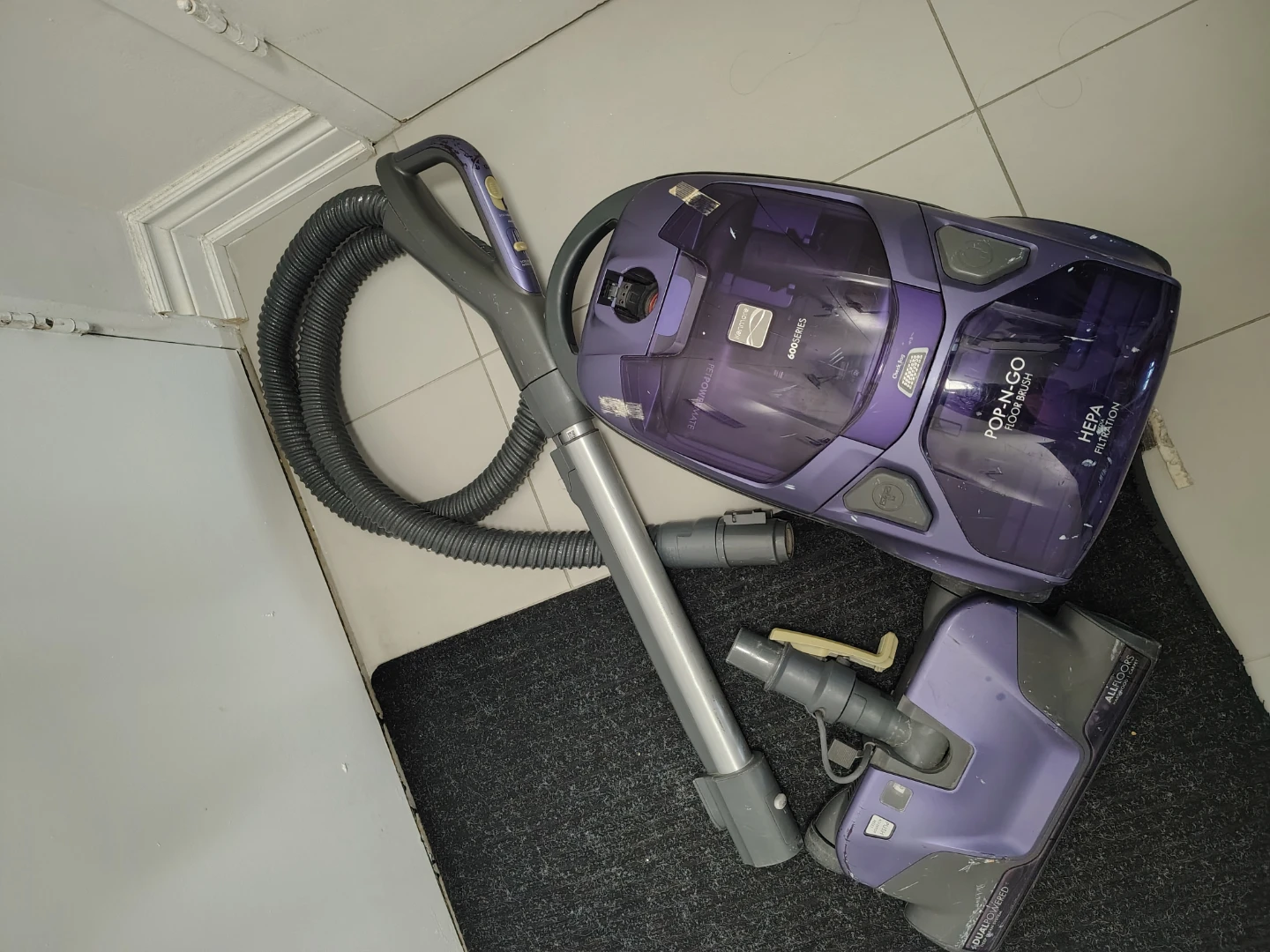 Kenmore 600 Series Pop-N-Go Floor Pro Vacuum