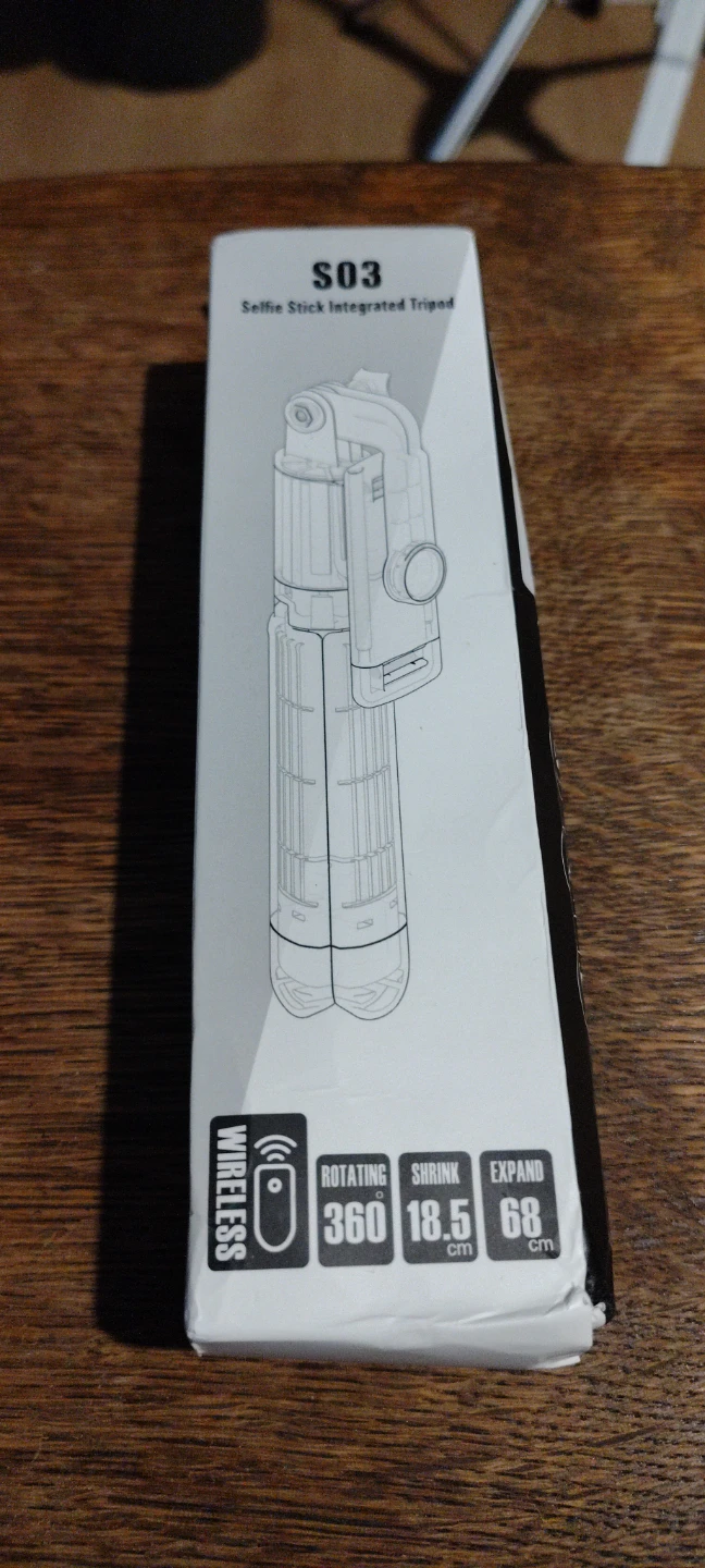 S03 Selfie Stick Integrated Tripod