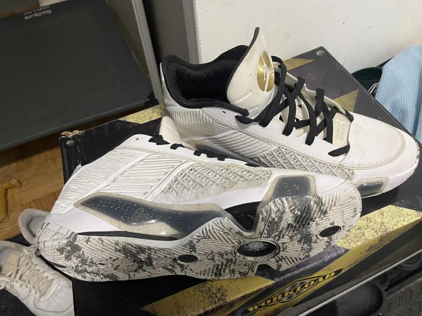Size 10.5 Nike Jordan Sneakers - photo 2