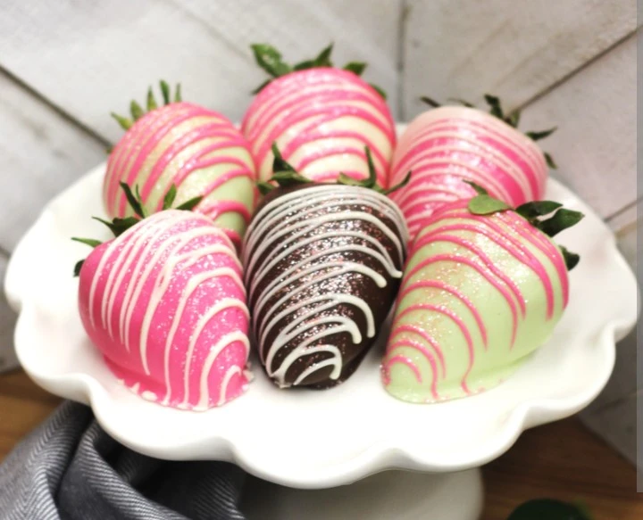 🍓🍫 CHOCOLATE-COVERED STRAWBERRIES! 🍫🍓 - photo 5