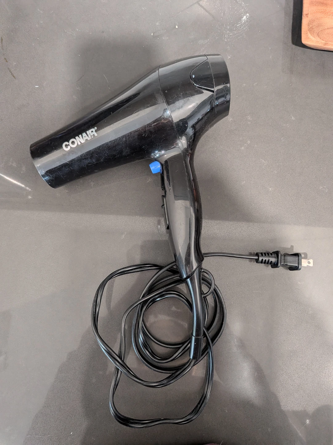 Hair dryer