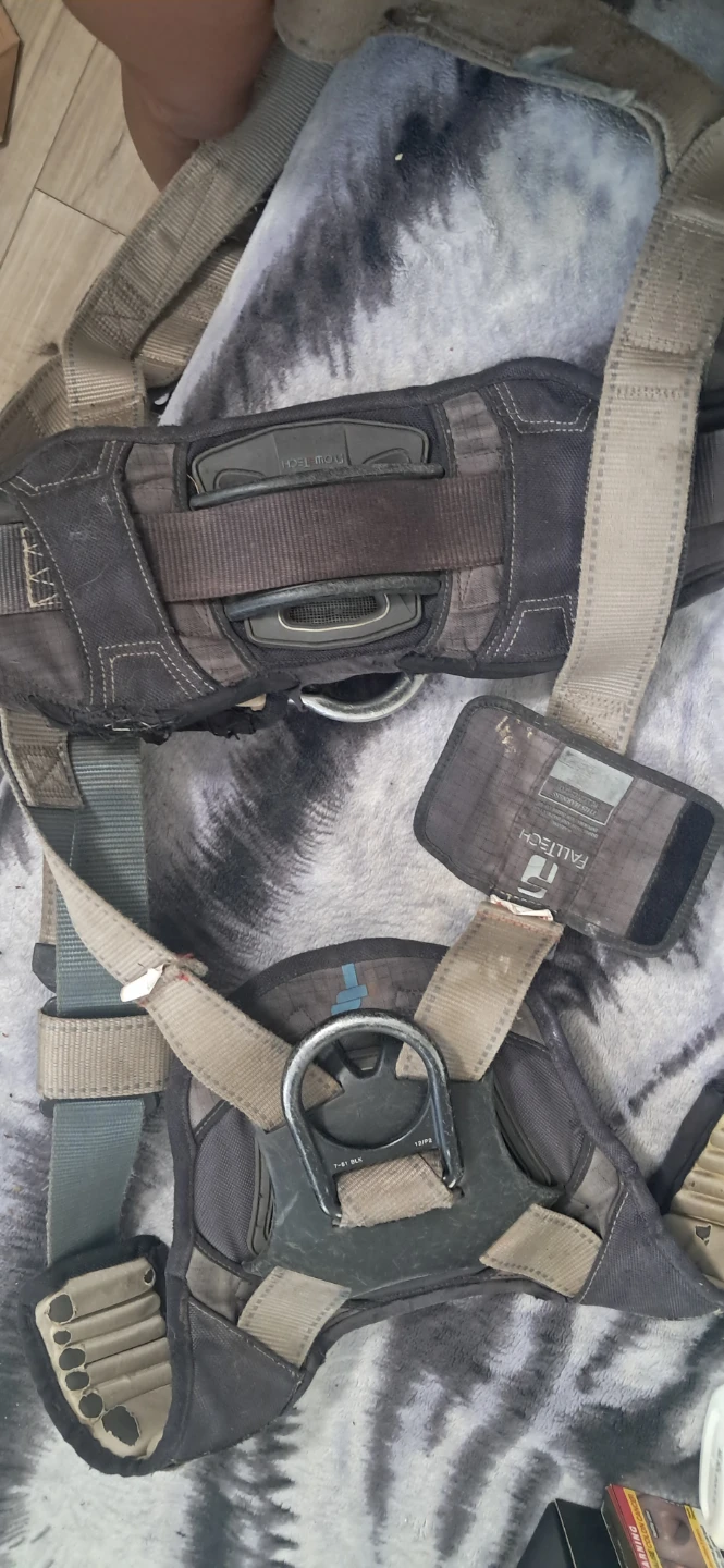 Fall Protection Harness Set - photo 4