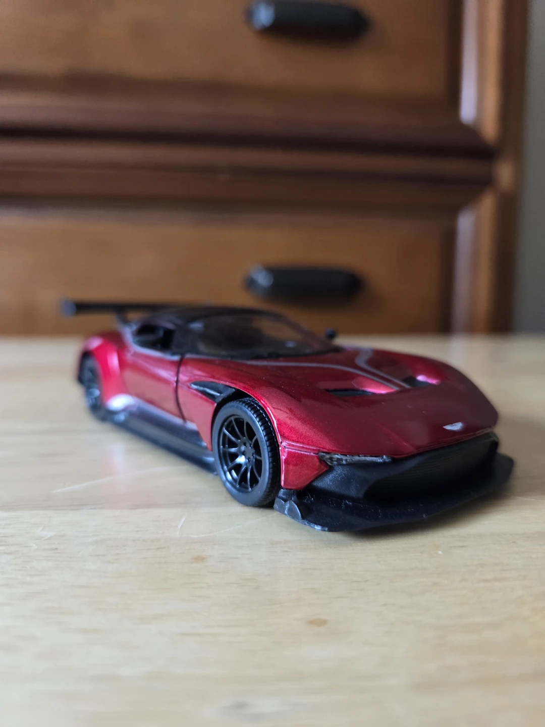 Aston Martin Vulcan Scale 1/38 Toy Car