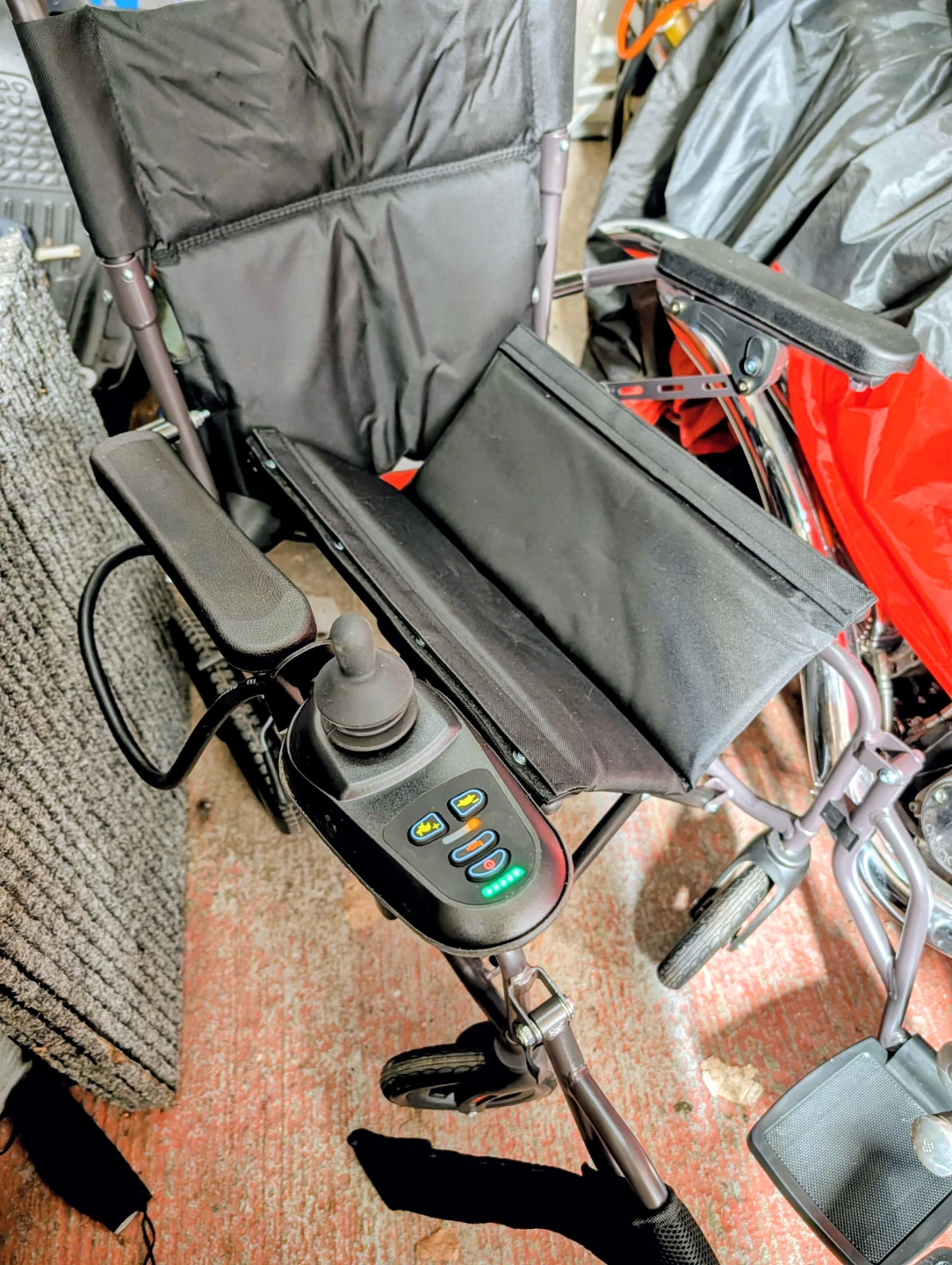 PORTABLE FOLDING ELECTRIC WHEELCHAIR - photo 3
