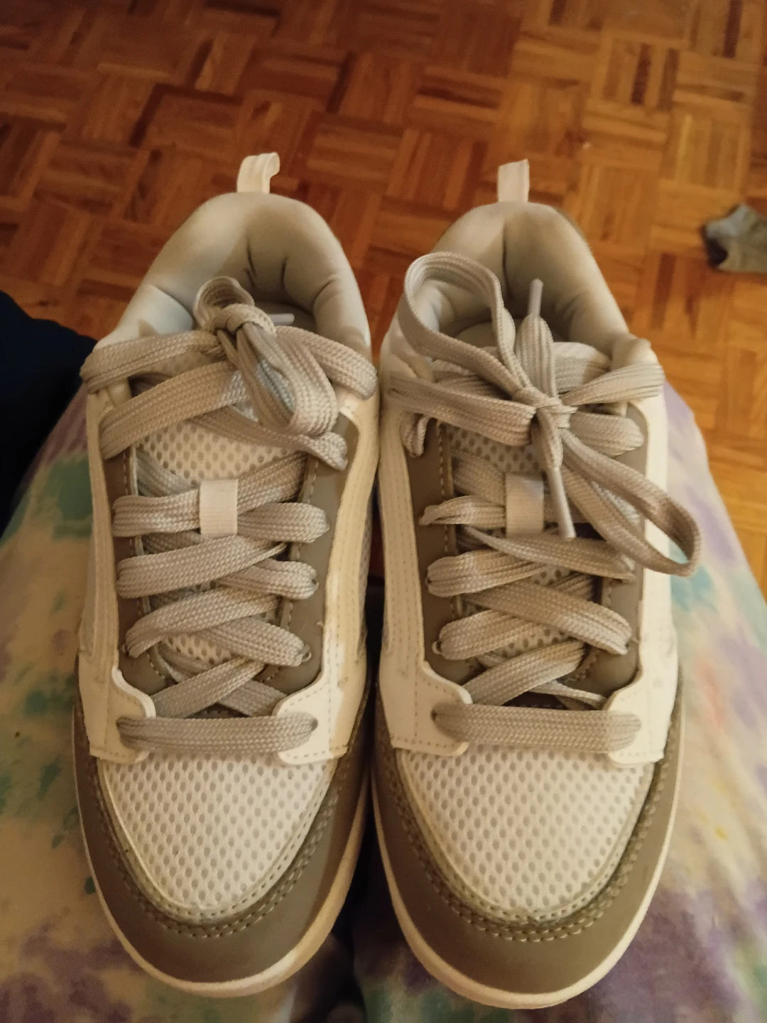White and Grey Lace-Up Sneakers it's size 4 in kids