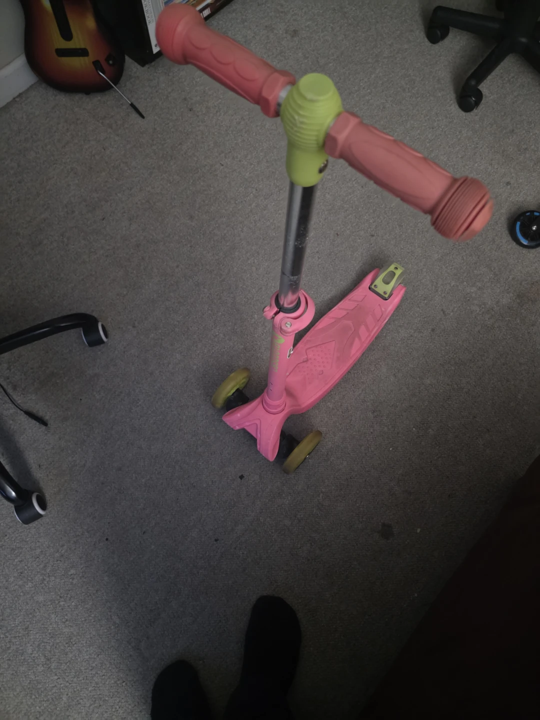 Pink 3-Wheel Kids Scooter