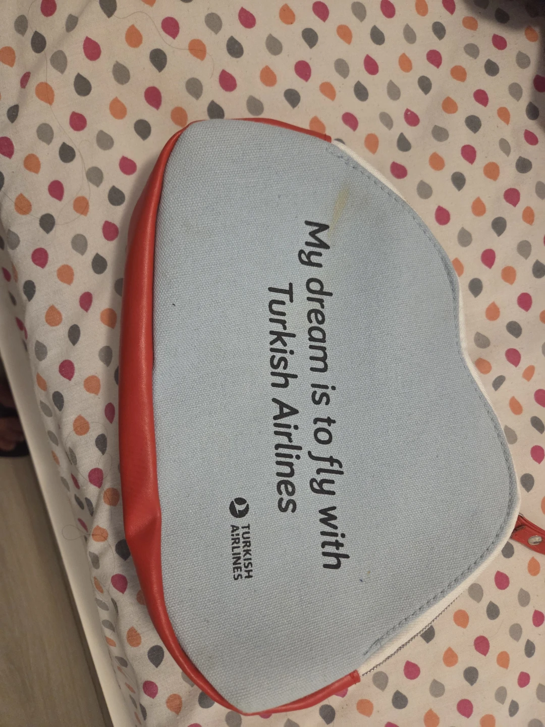 Turkish Airlines Pouch with - photo 4
