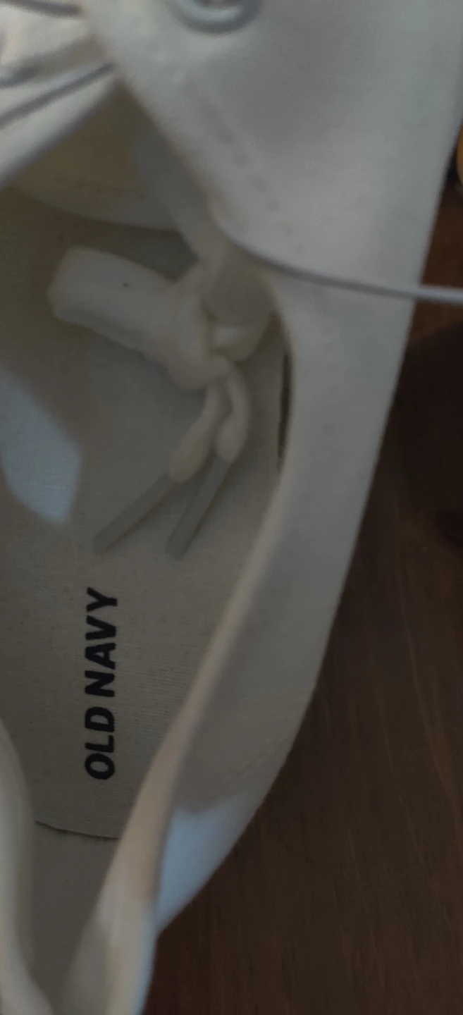 Old Navy White Canvas Sneakers - photo 2