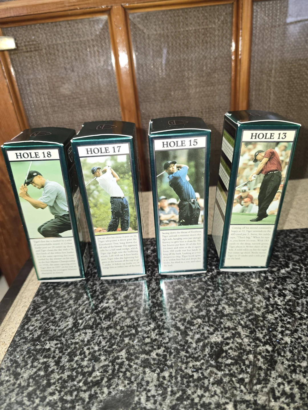 Tiger Woods 2001 Masters Champion Golf Scoreboard Set