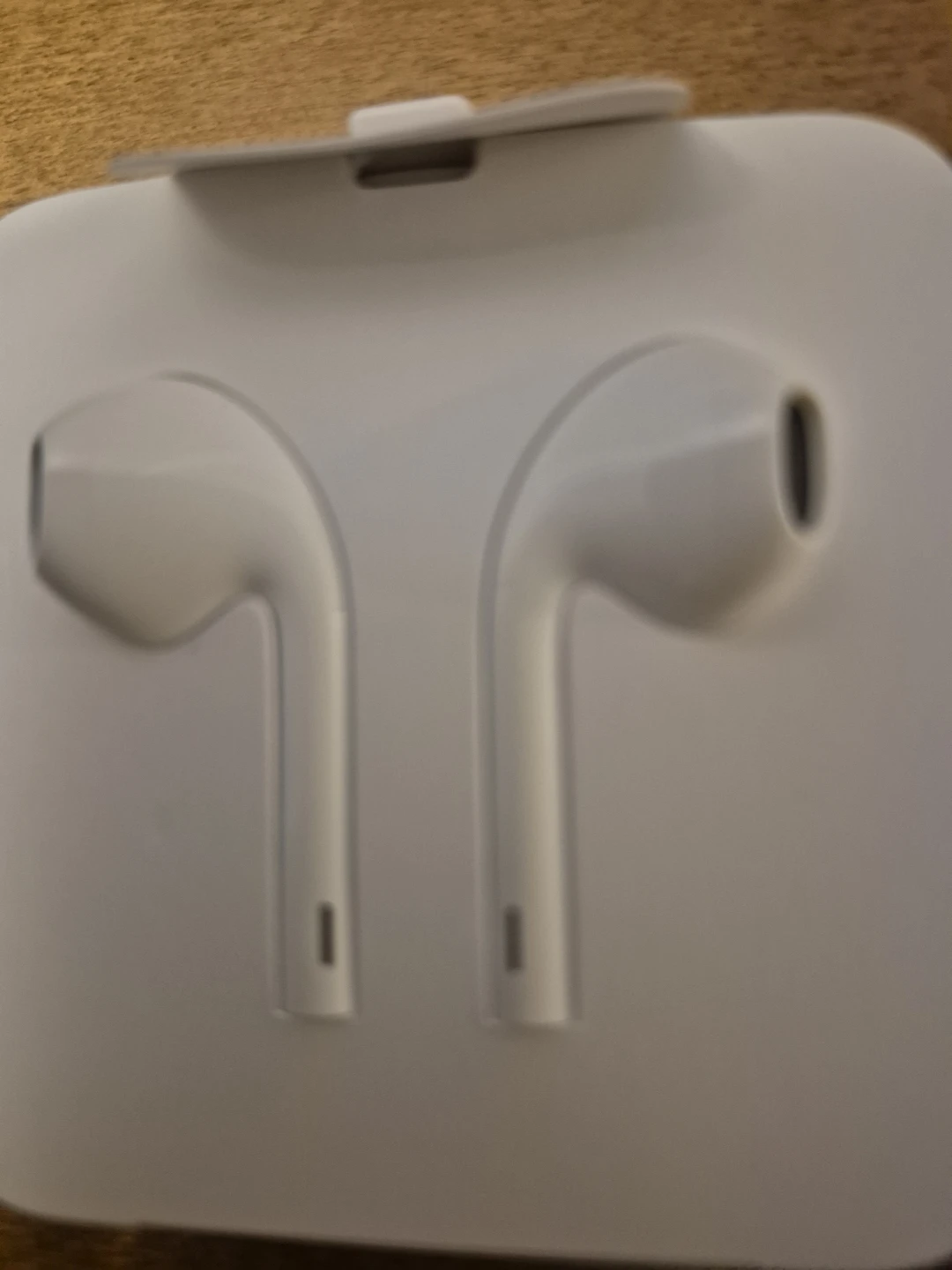 Apple EarPods with Lightning Connector - photo 2