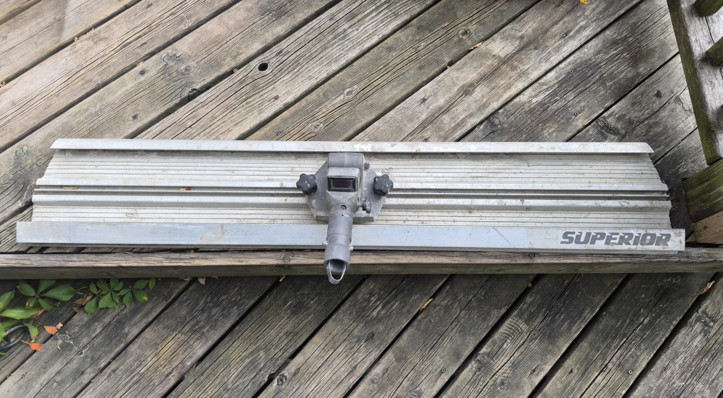 Superior MagVibe Concrete Trowel