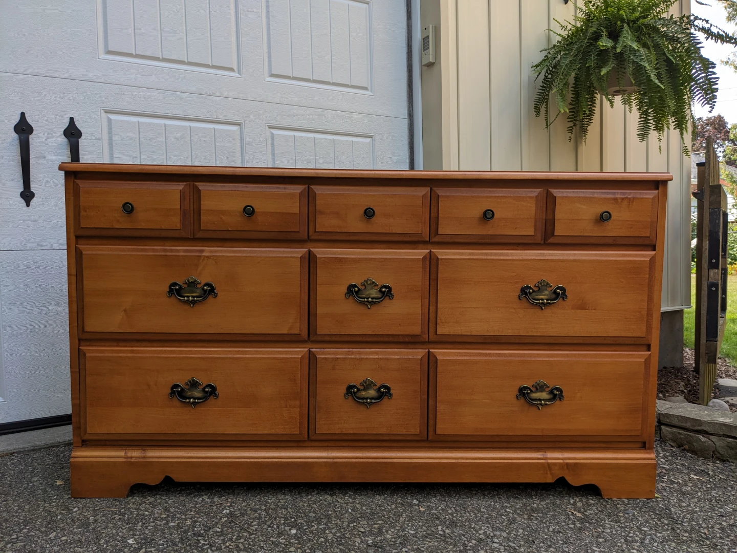 Baronet 9 Drawer Dresser/Mirror in Maple-Like New