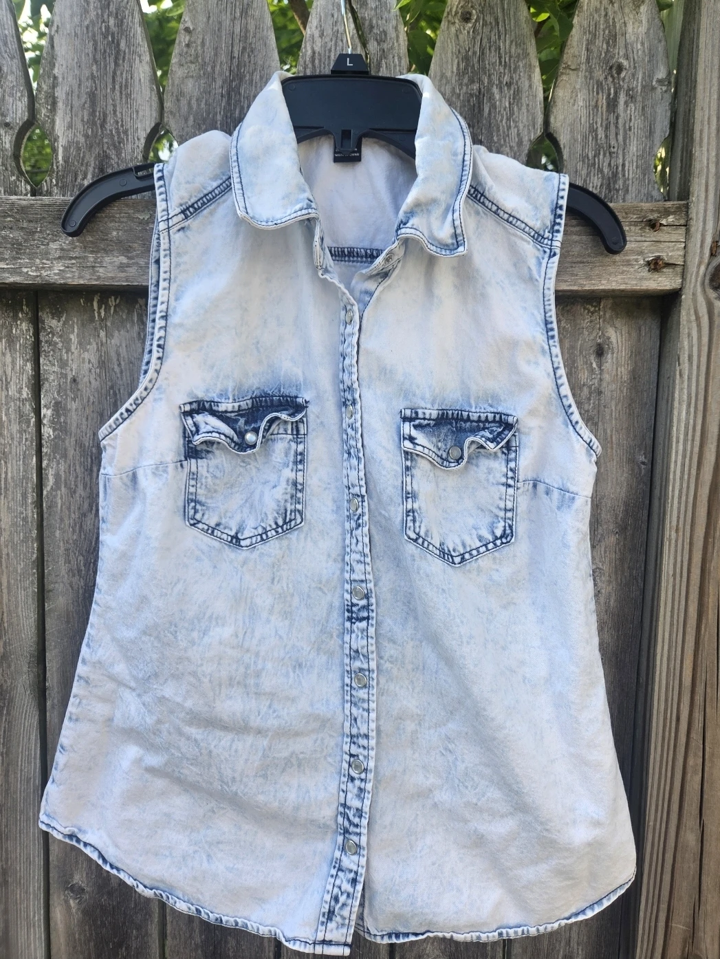 Forever 21 Acid Wash Denim top - Size S