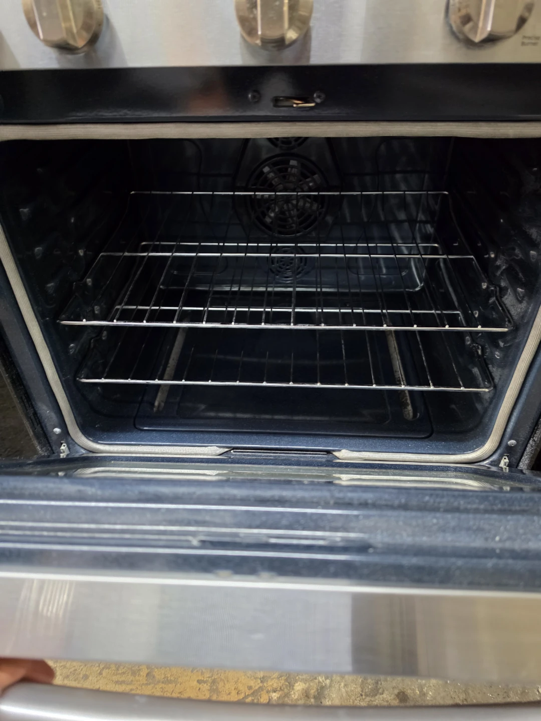 Samsung 30in stainless Steel 5-Burner Gas Range - photo 2