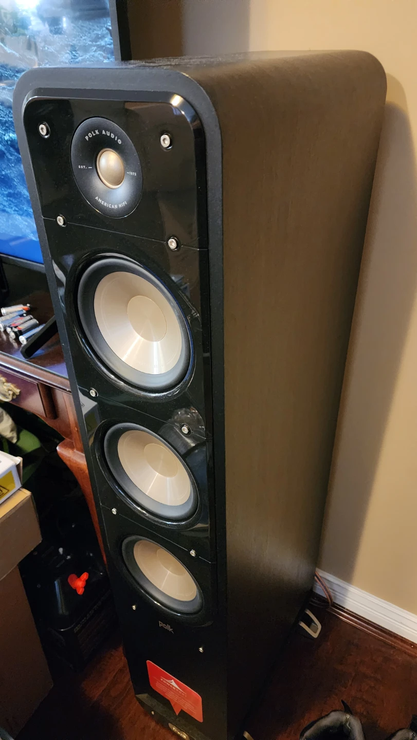 Yamaha RX-V485 AV Receiver & Polk Audio Speakers - photo 2