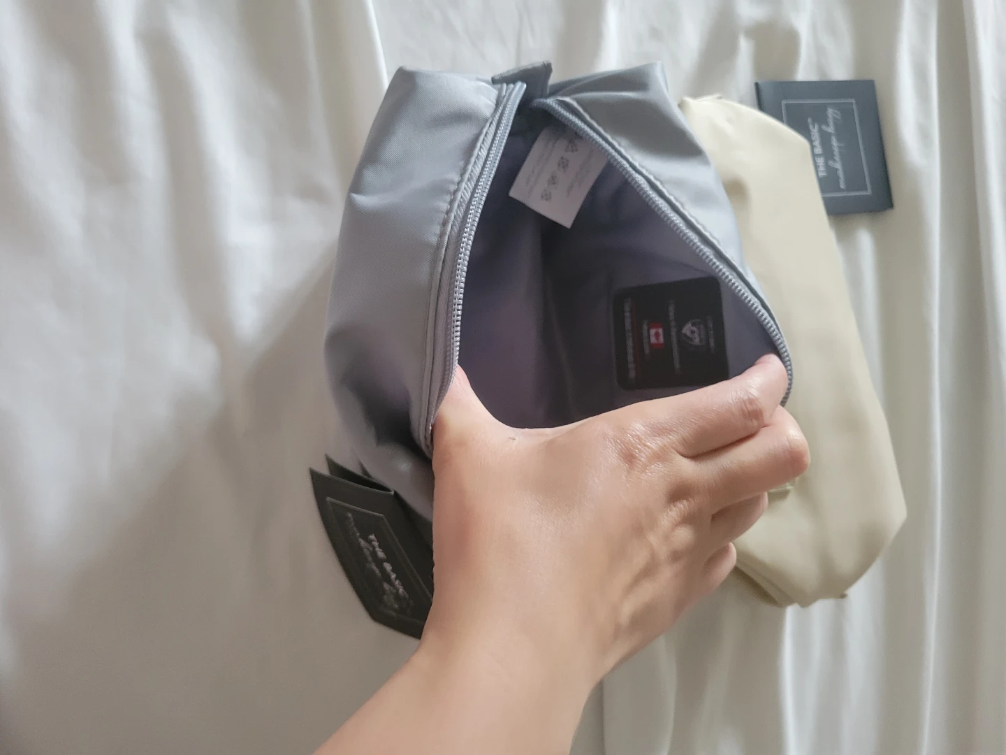 HEYS Makeup Bag - photo 3