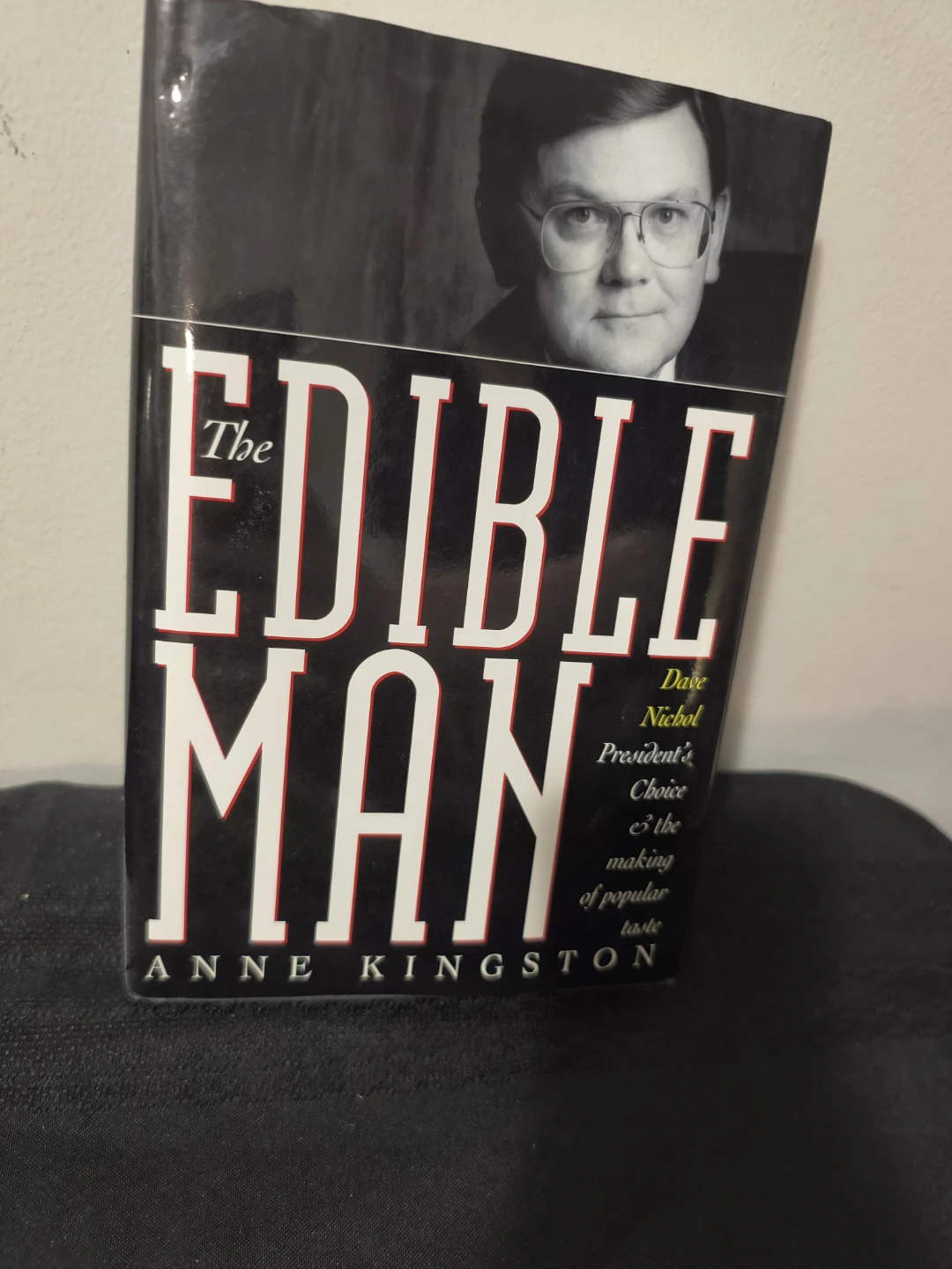 The Edible Man by Anne Kingston Book