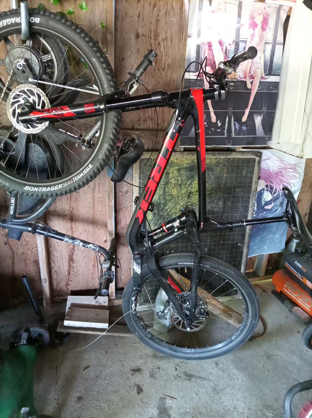 Trek Full Suspension Mountain Bike