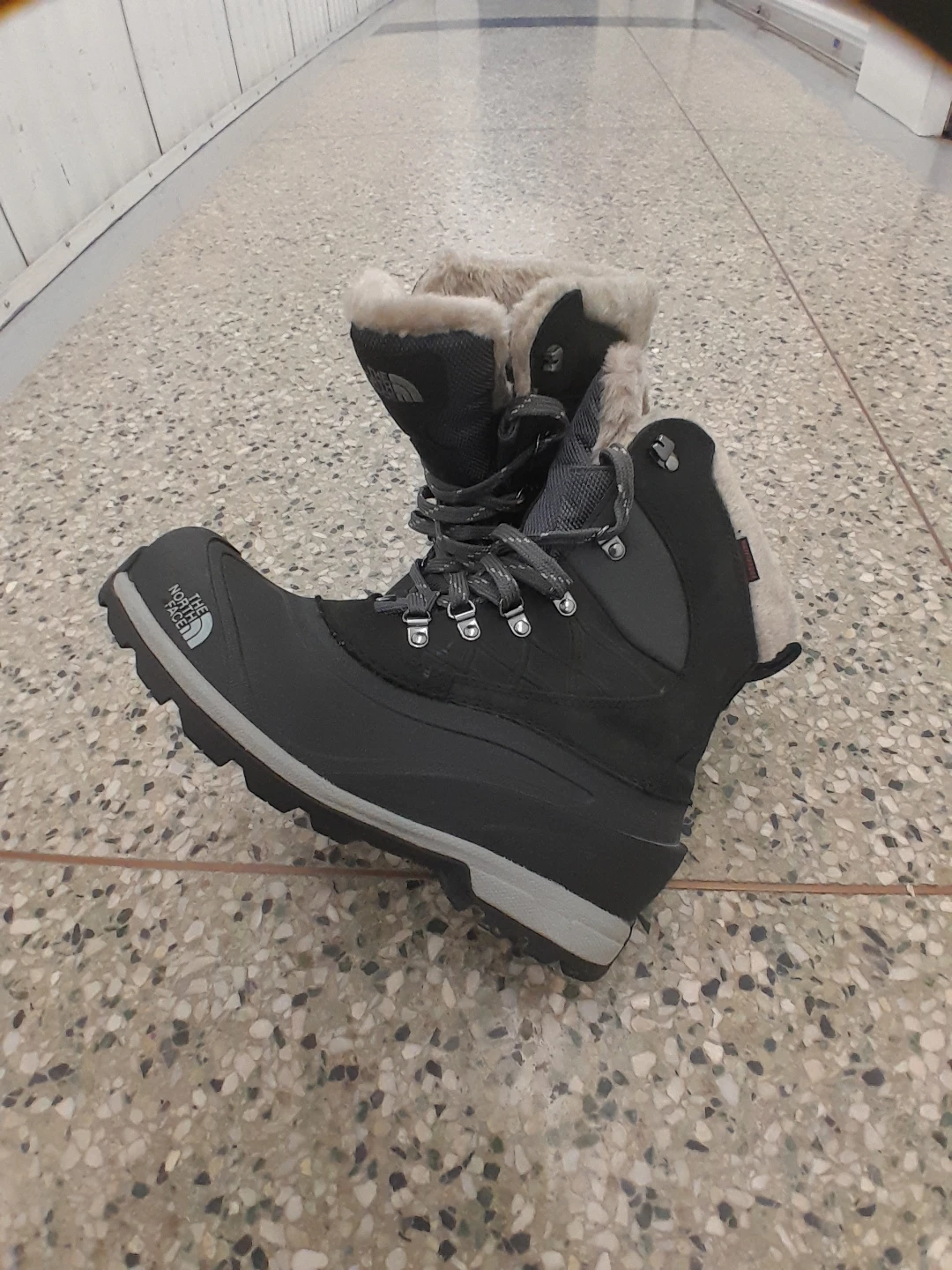 The North Face Winter Boots Women's Size 9