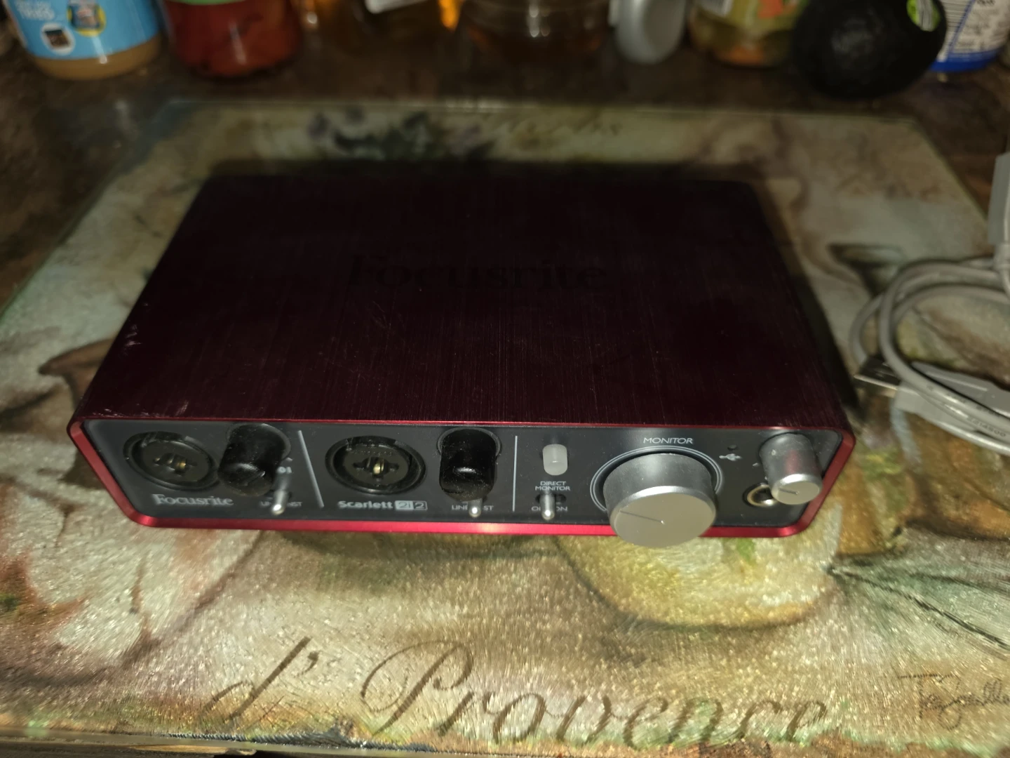 Focusrite Scarlett 2i2 USB Audio Interface - photo 2