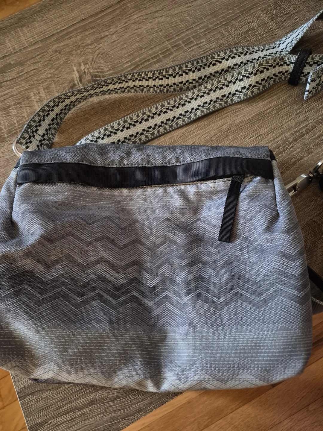 Lululemon crossbody - photo 2