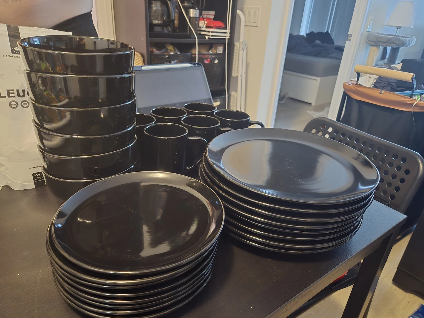Fox Home Porcelain Black Dinnerware Set - photo 2