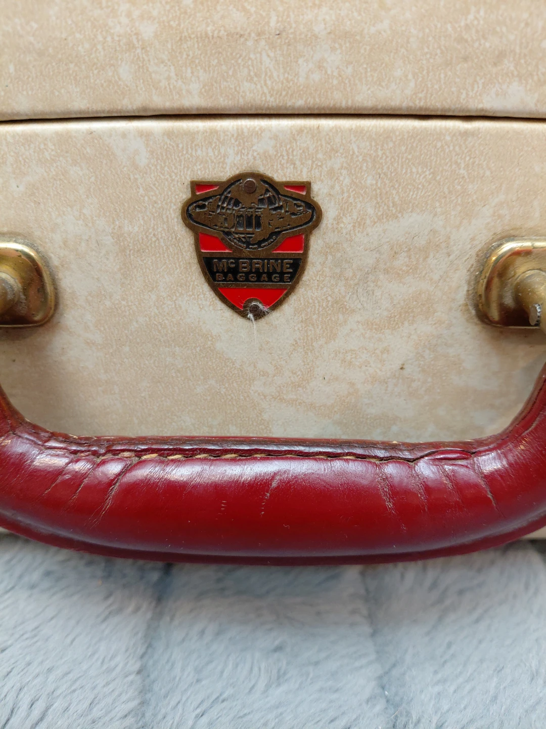 McBrine Luggage Vanity Case - photo 2