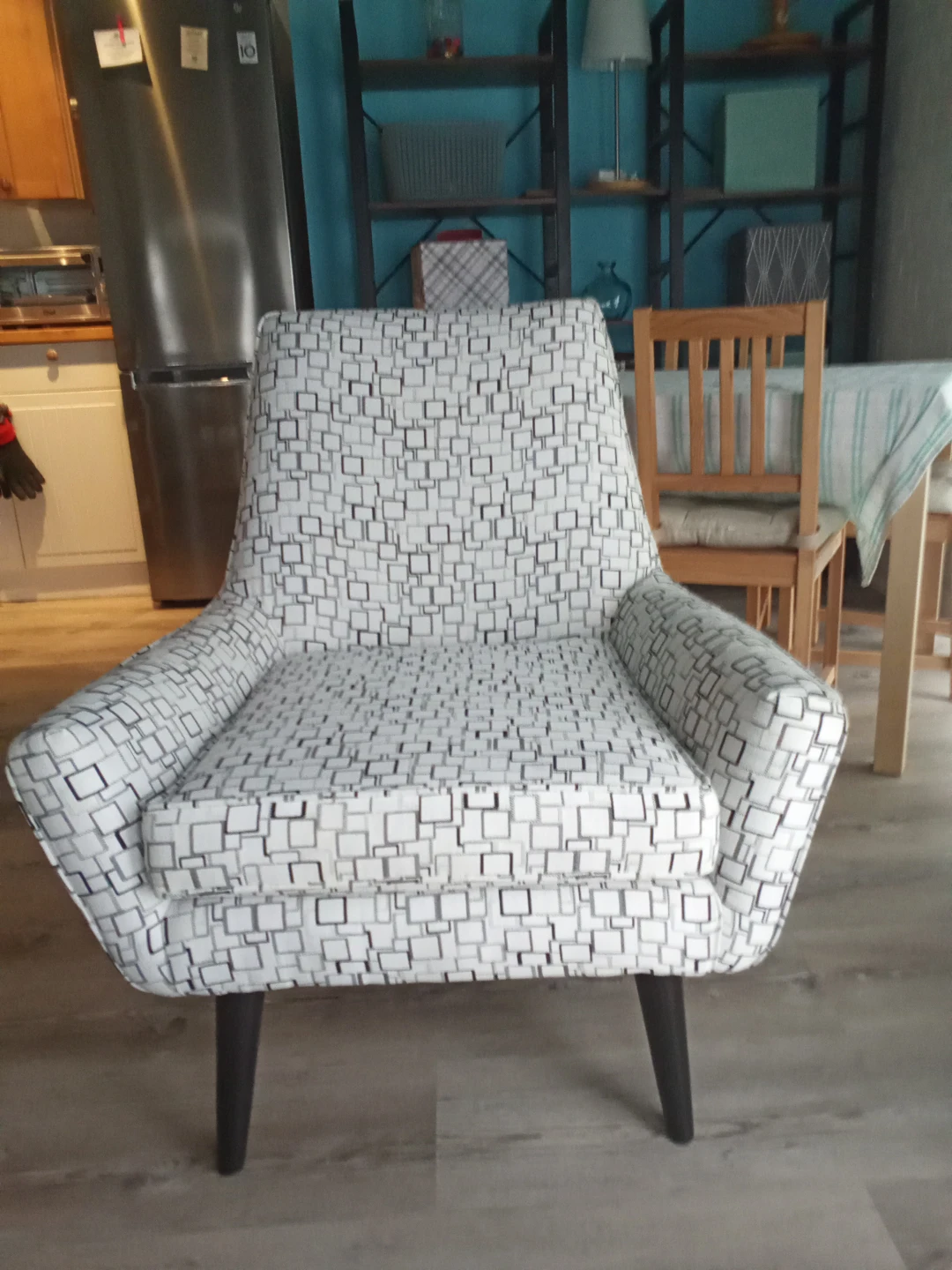 Accent Chair with Geometric Pattern