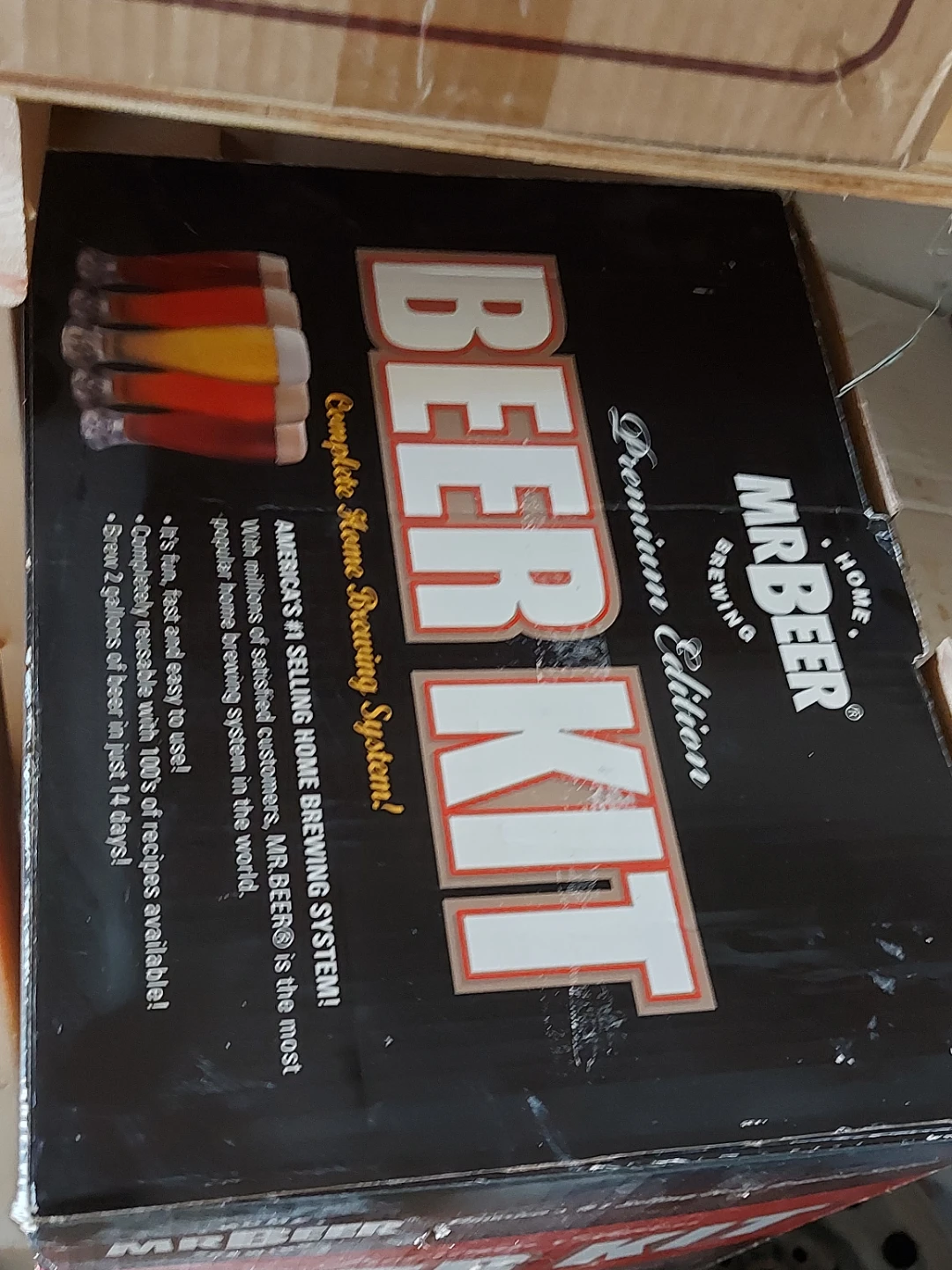 Mr. Beer Premium Edition Home Brewing System
