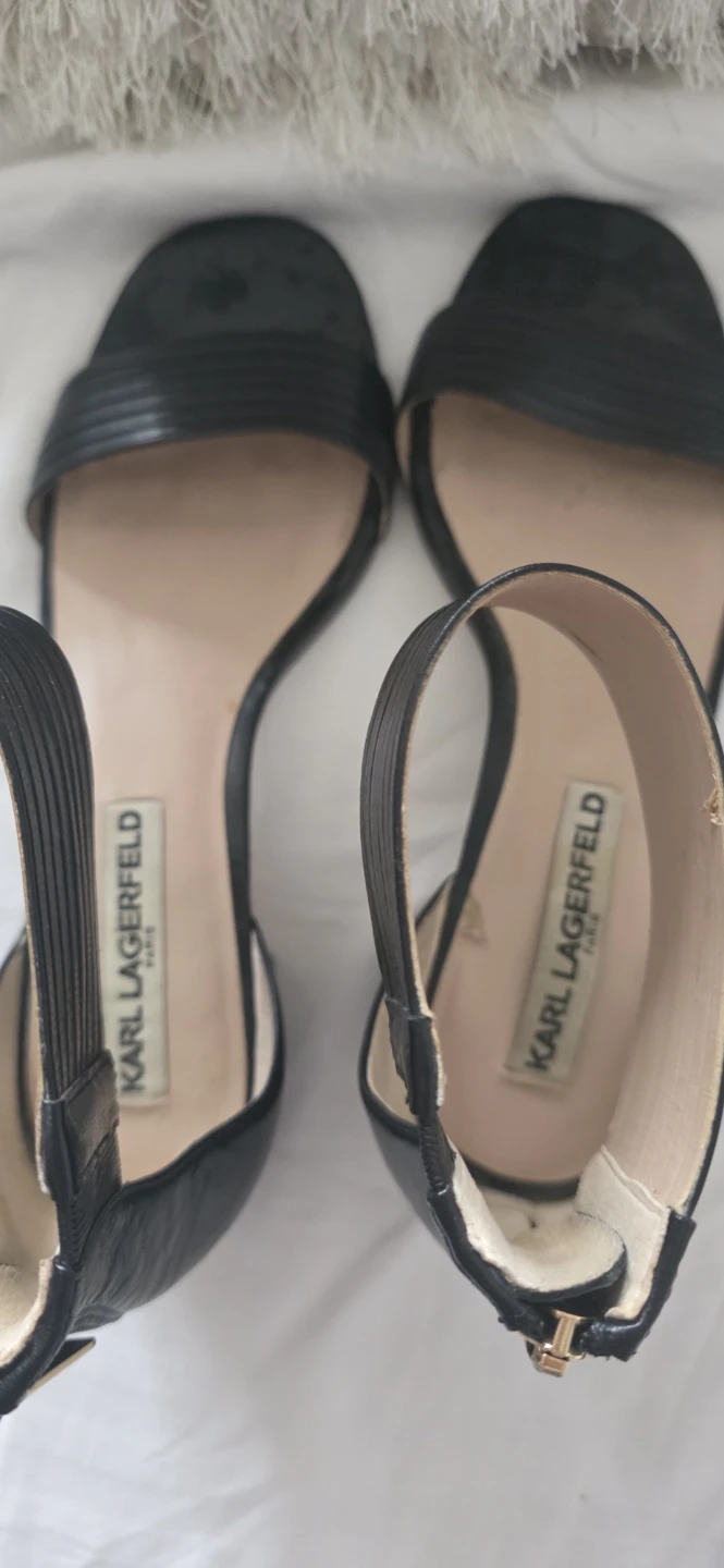 Karl Lagerfeld Black Heeled Sandals - photo 2