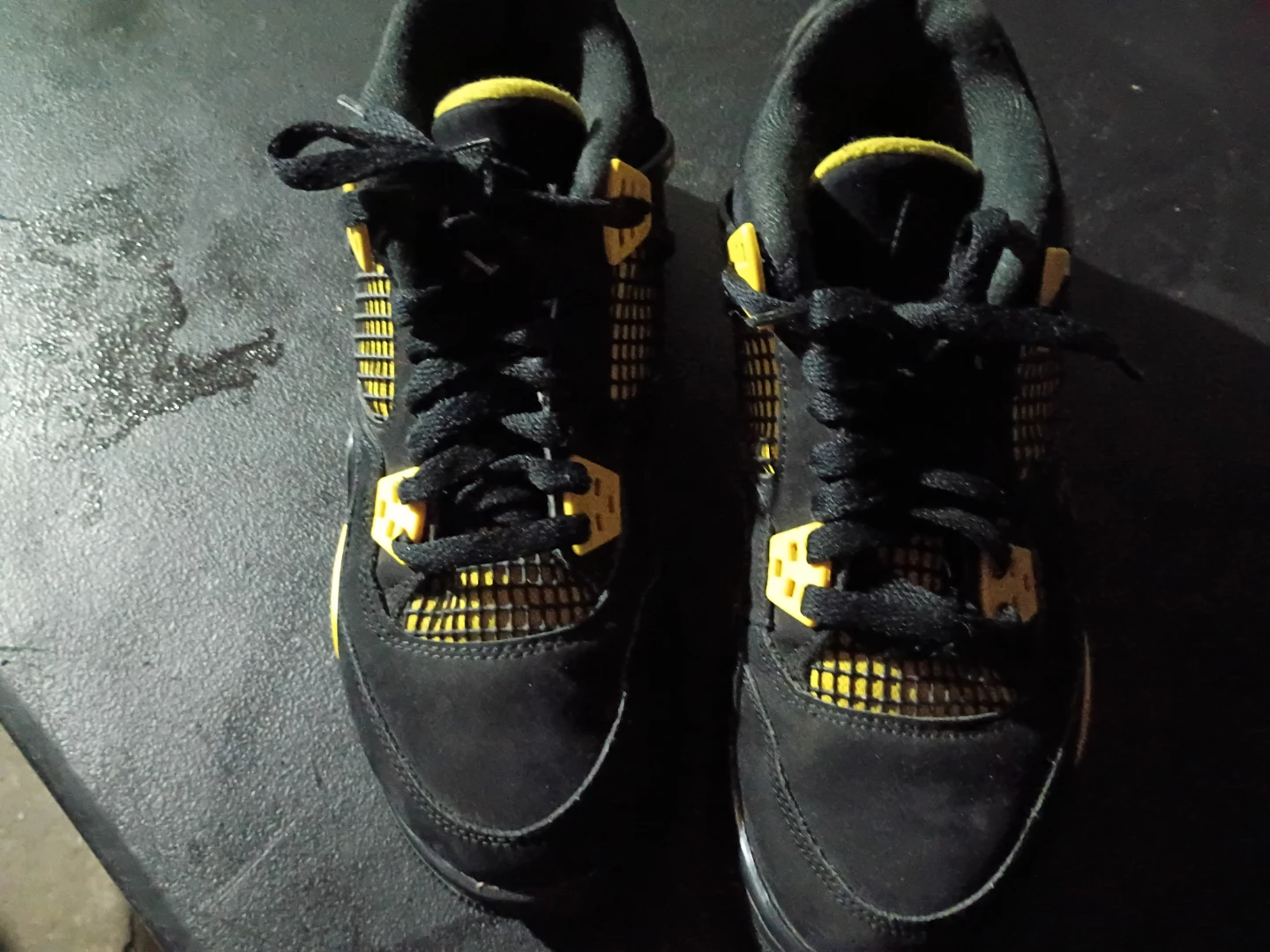 Air Jordan 4 "Lightning" Sneakers - photo 5