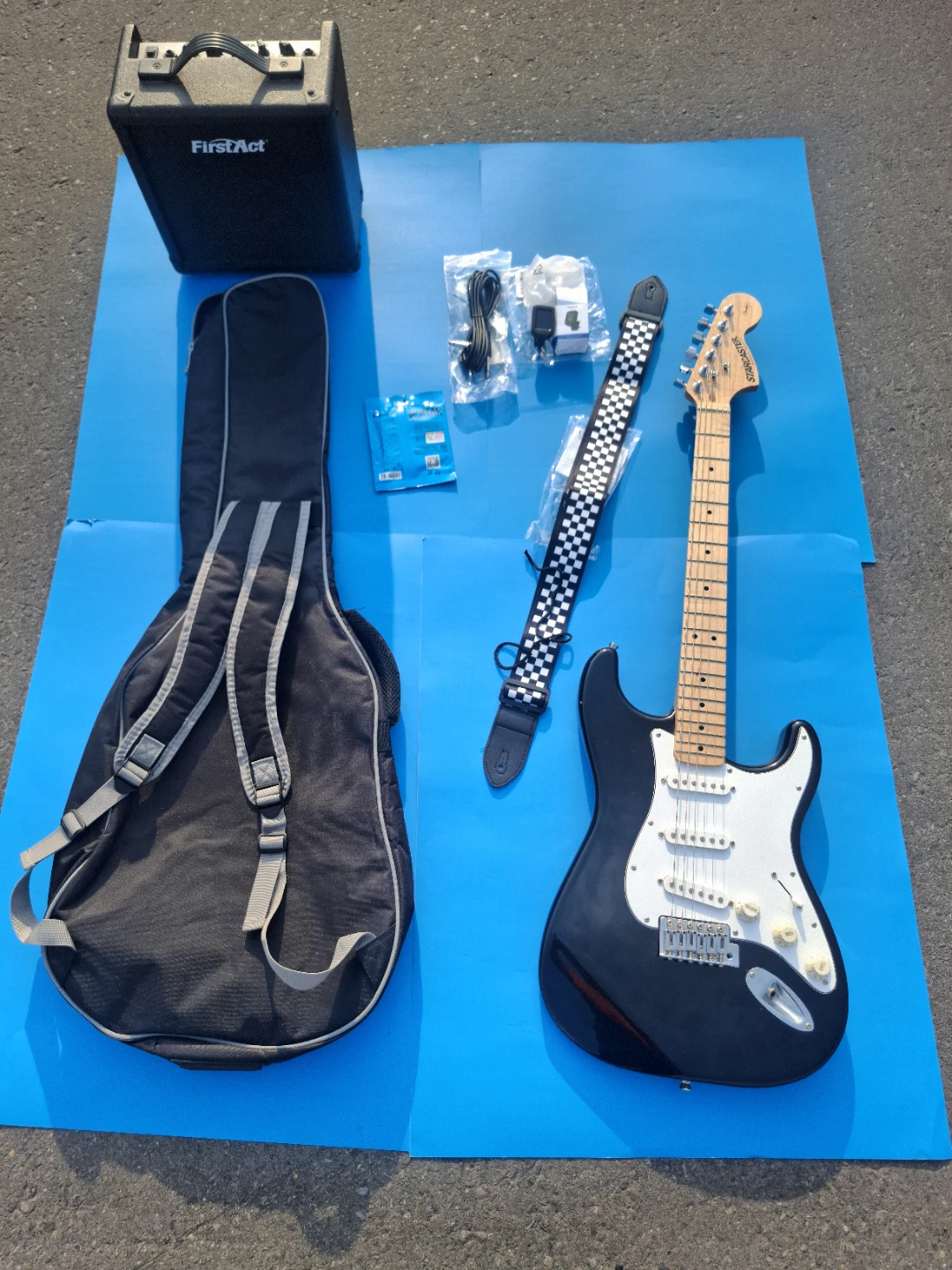Fender Starcaster Electric Guitar Pack with Amp and Accessories