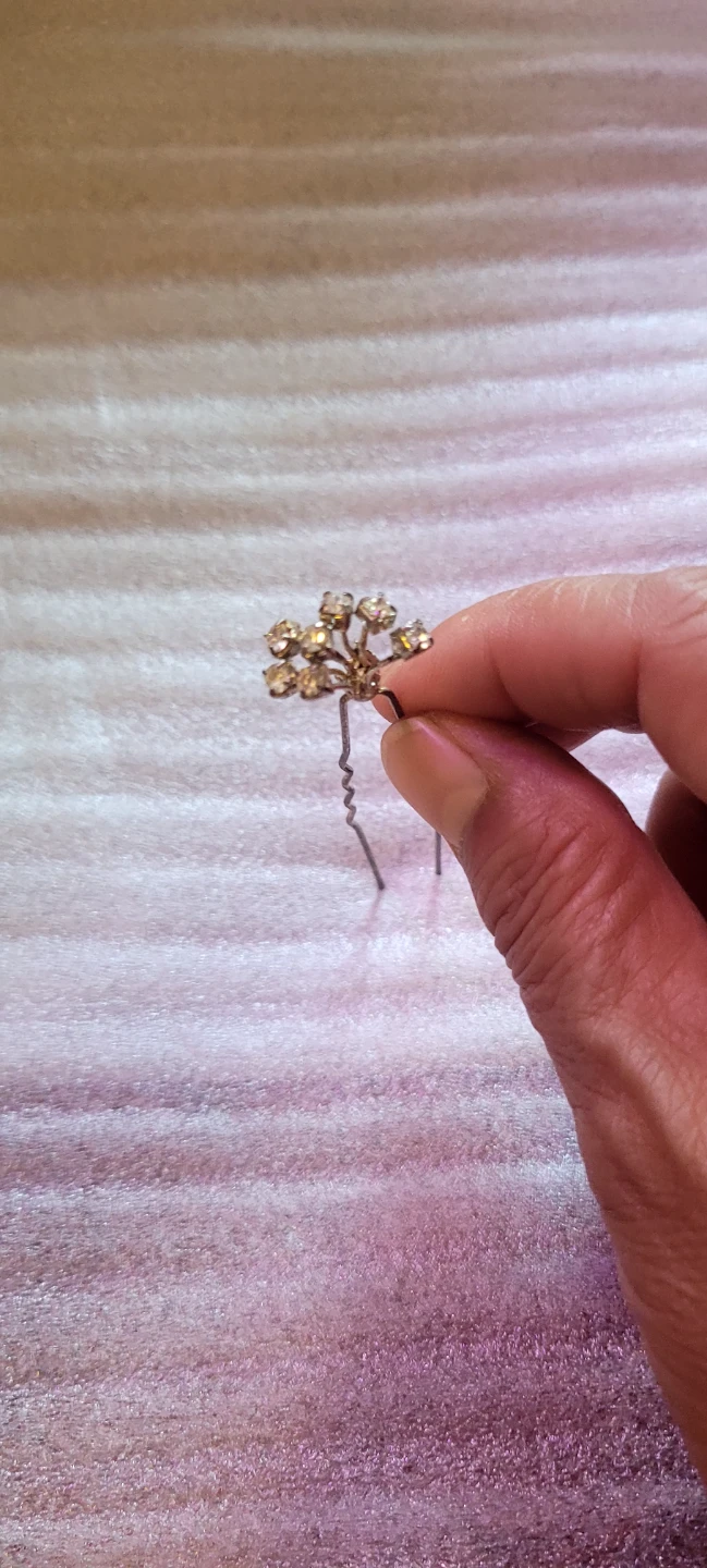 Rhinestone Flower Hair Pin