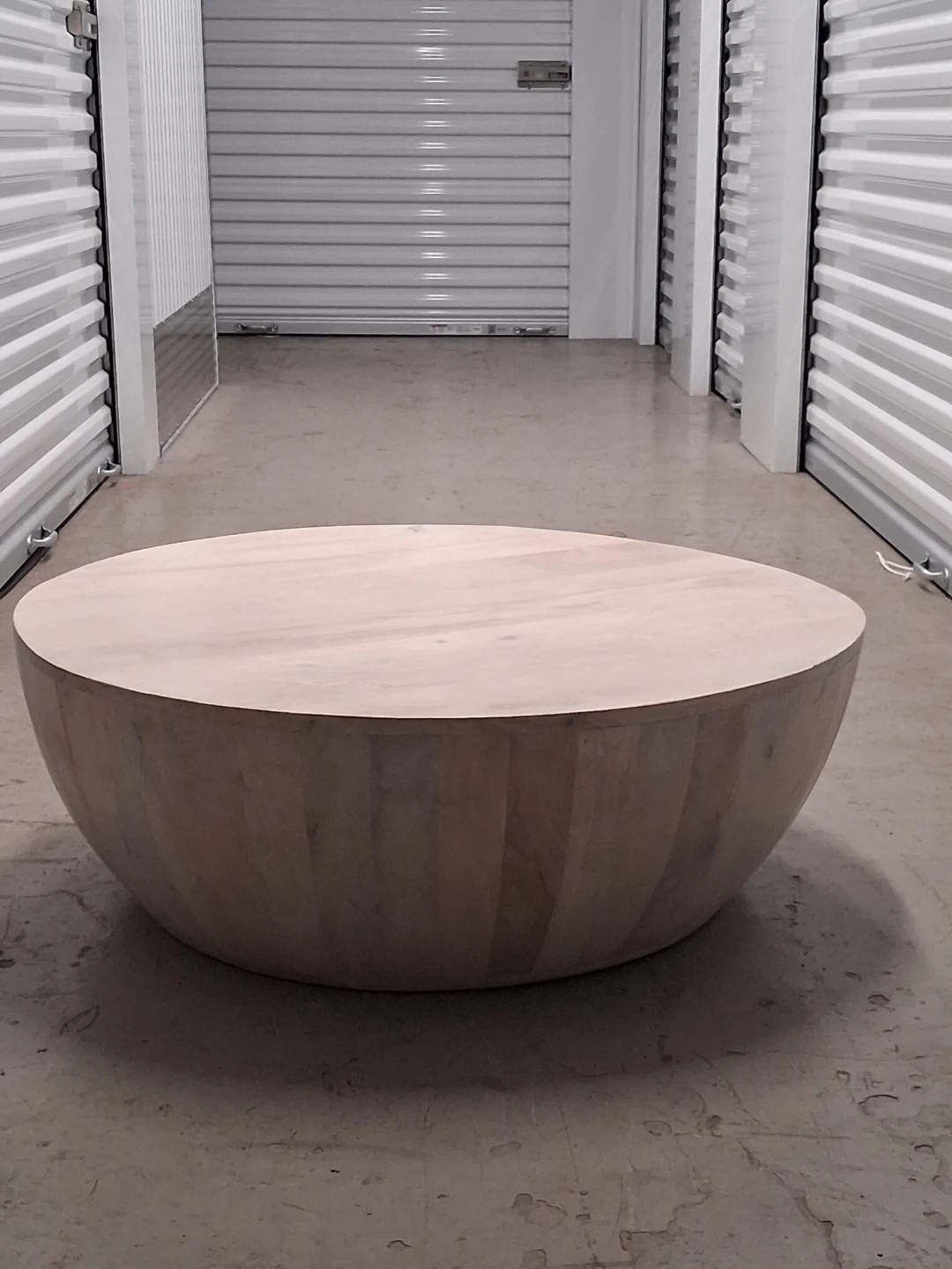 West Elm Volume Round Drum Coffee Table (36" - Natural / Blonde - photo 2