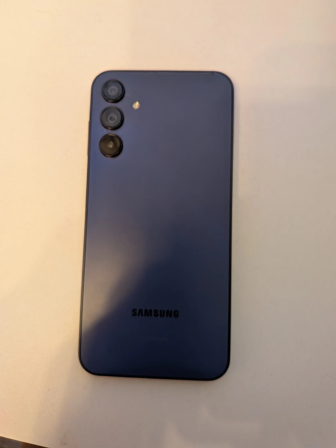 Samsung Cell Phone - photo 2