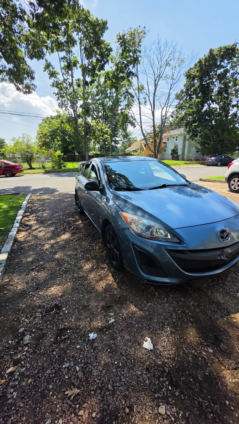 Blue Mazda 3 2010 - photo 3