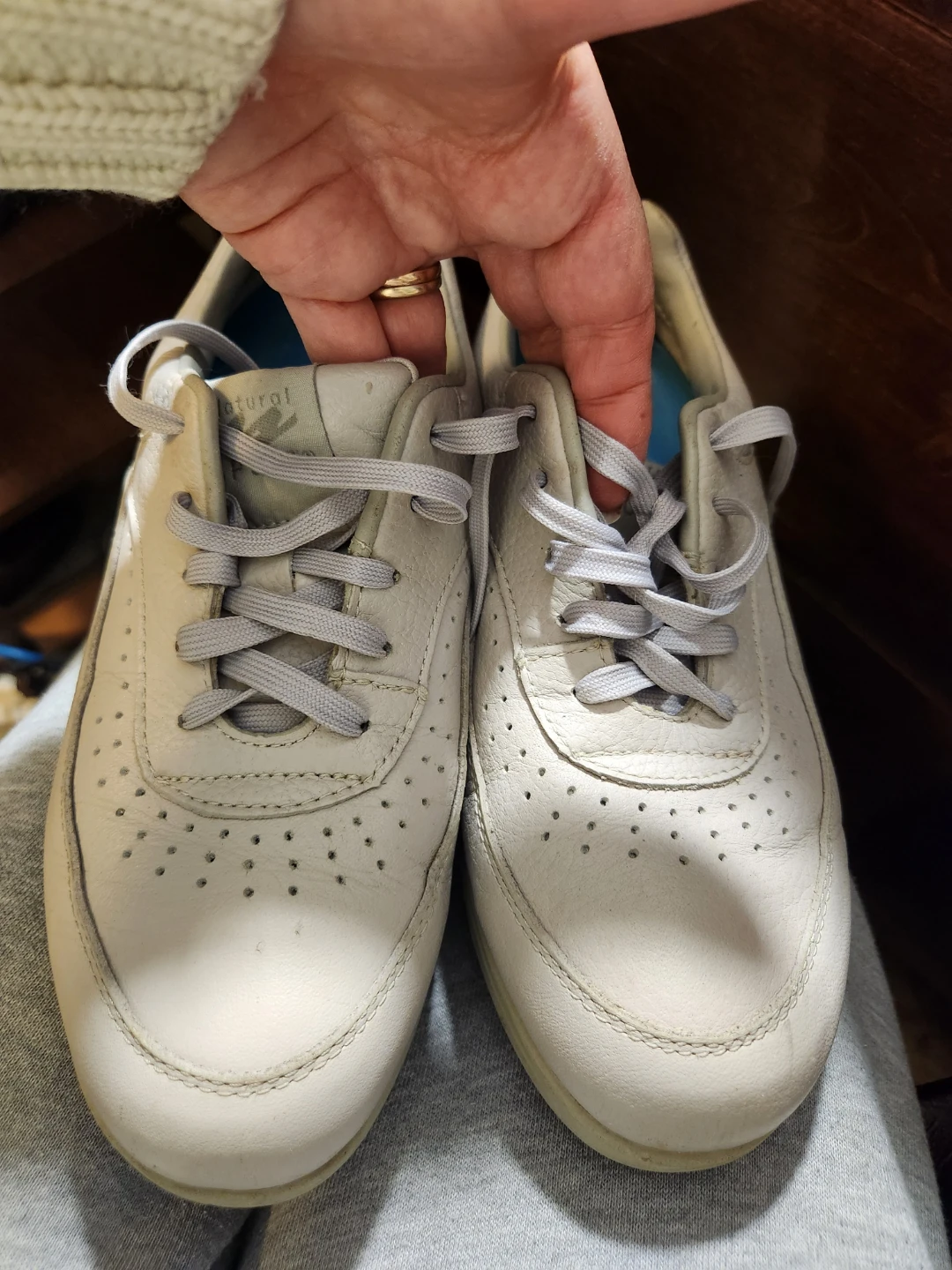 Natural Sports White Lace-up Walking Shoes
