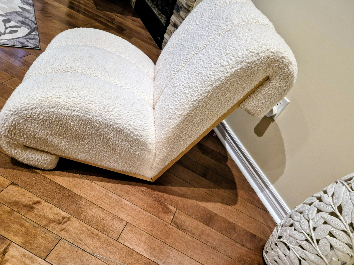 Cream Sherpa Accent Chair - photo 2
