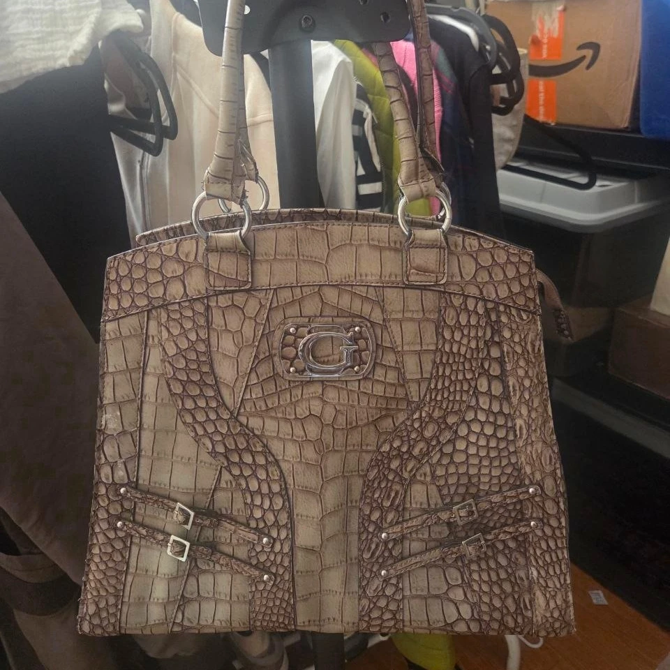 6 Y2K bag bundle:Fossil/guess/hotkiss/xoxo - photo 2