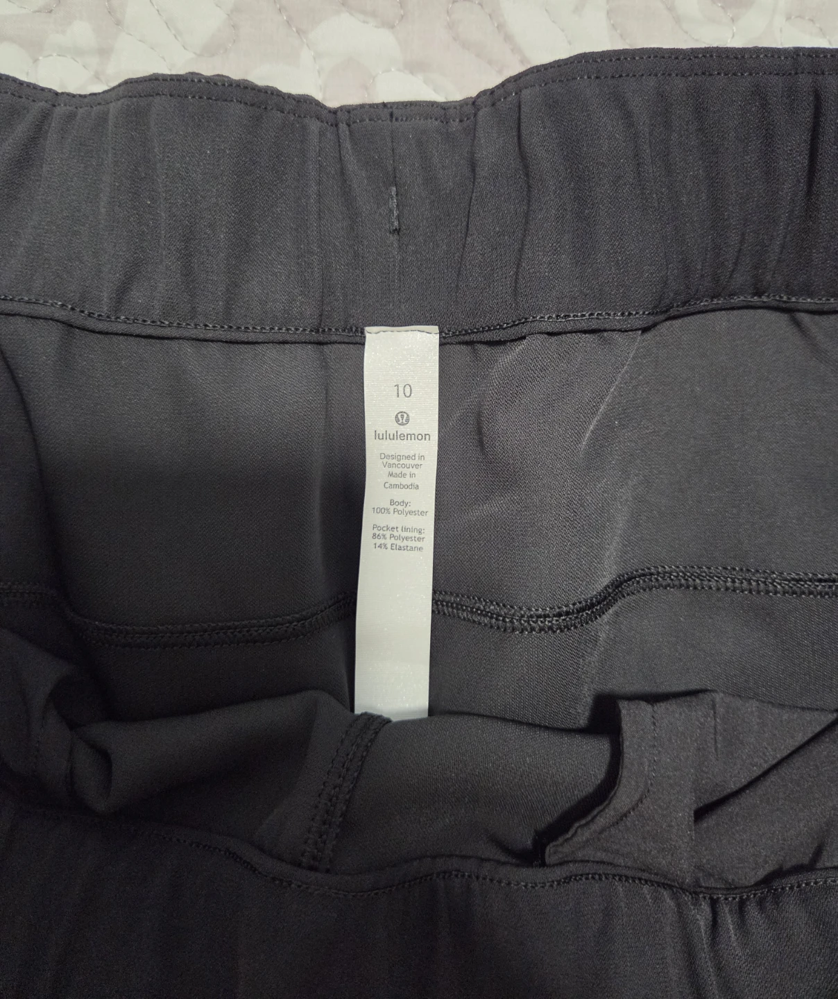 Lululemon Black Studio Pant Crop Size 10