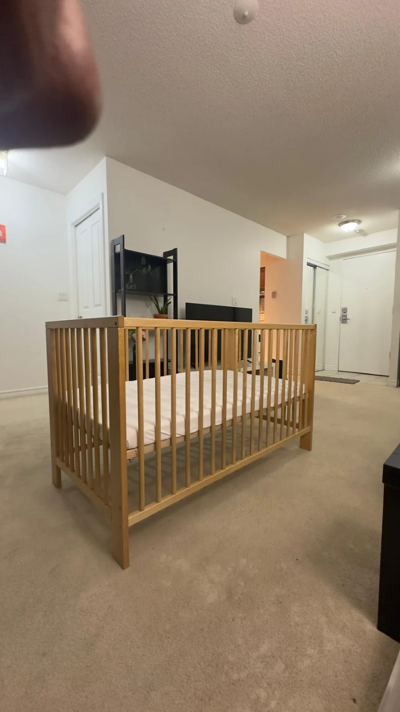 Crib for sale - photo 3