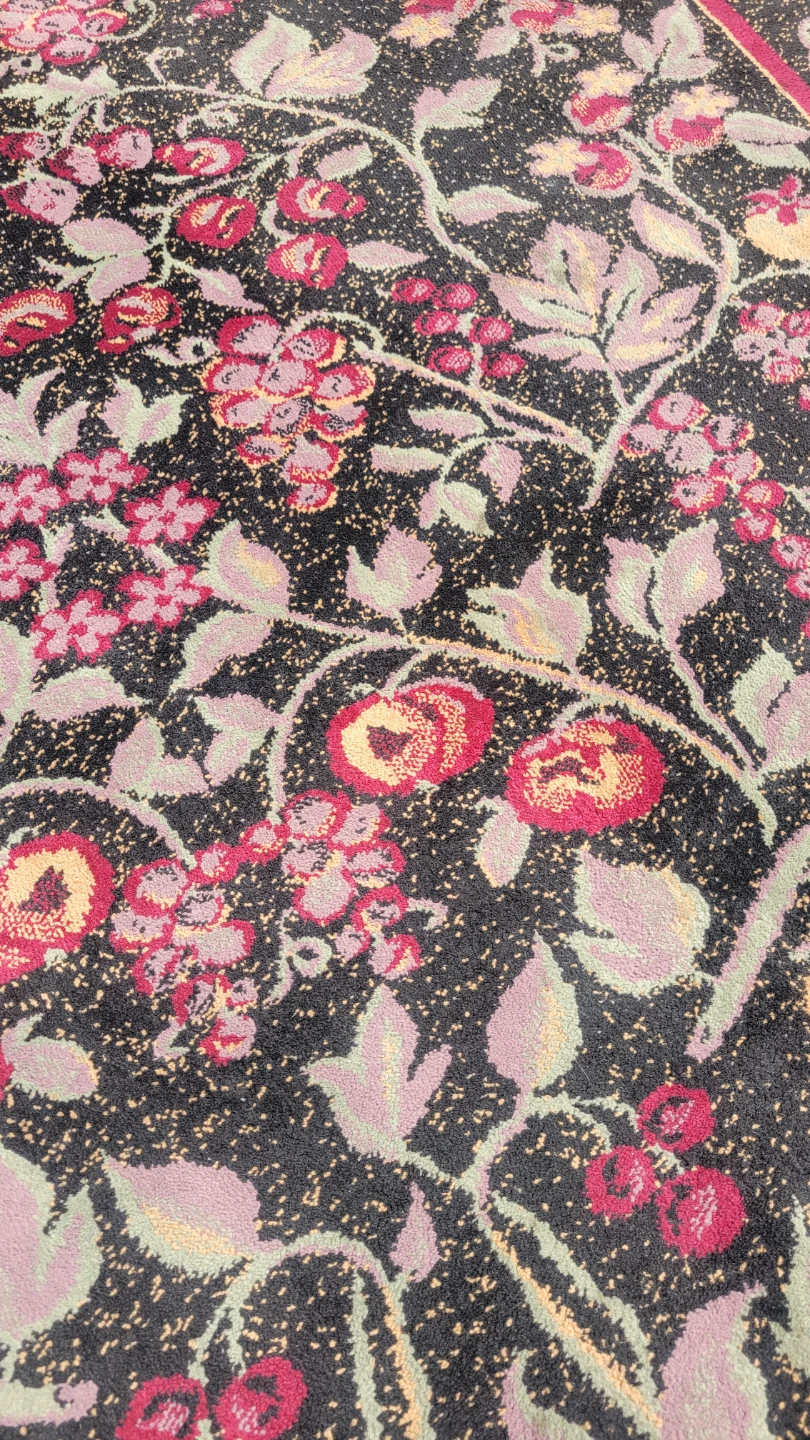 Large Black Floral Area Rug.  8ft  x 10.5 ft. Carpet.rugs - photo 2