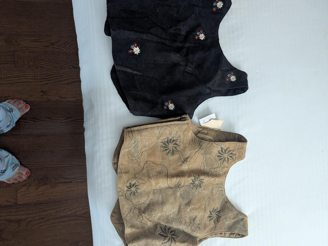 Embroidered Suede Vests - Black & Tan - photo 2